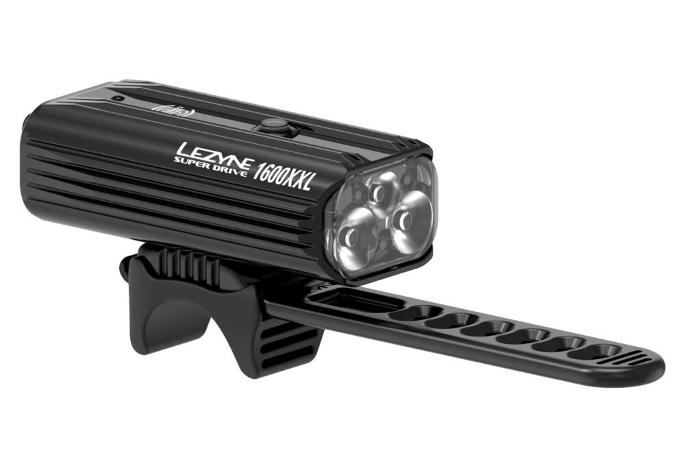 ECLAIRAGE AVANT LEZYNE SUPER DRIVE 1600XXL NOIR