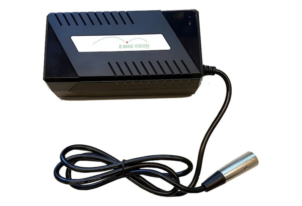 Chargeur rapide 4A pour batteries de vélo électrique 36 volts de Bosch, Panasonic et Gazelle