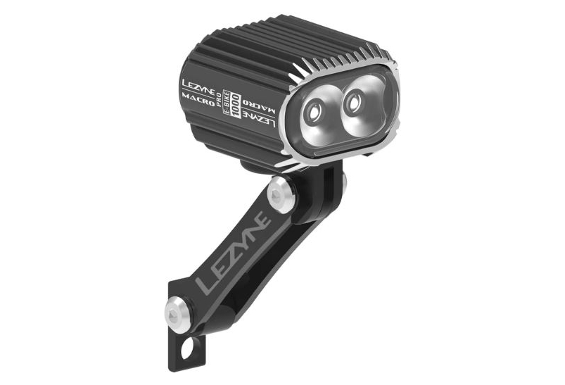 ECLAIRAGE AVANT VAE LEZYNE EBIKE MACRO DRIVE 1000 NOIR – Image 3